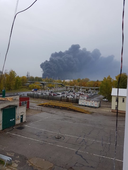 Фото с места происшествия Пожар на нефтеперерабатывающем заводе ЛУКОЙЛа в Кстово: есть погибшие (видео с места происшествия)