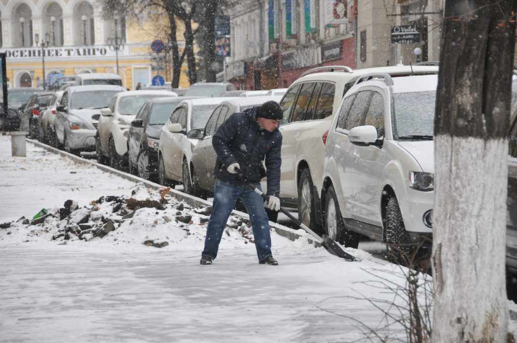 Глеб Никитин выделит 40 млн рублей из резервного фонда на уборку снега