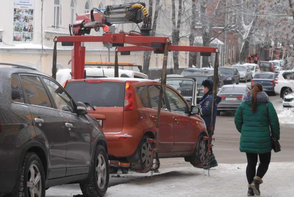 Эвакуаторщики похищали машины и сдавали их на металлолом в Нижнем Новгороде
