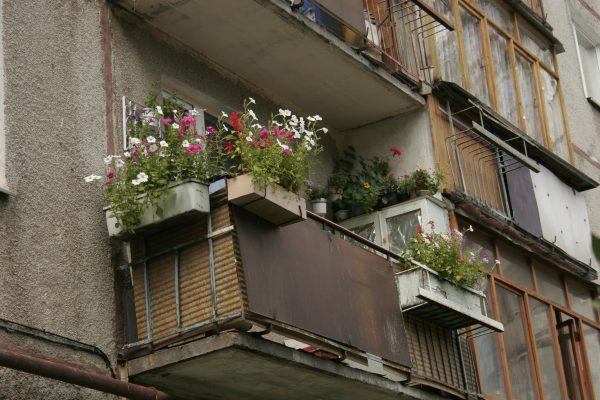 Кто должен следить за состоянием балконов в жилых домах