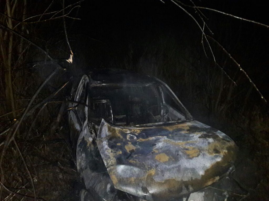 Машина съехала в кювет и загорелась под Нижним Новгородом