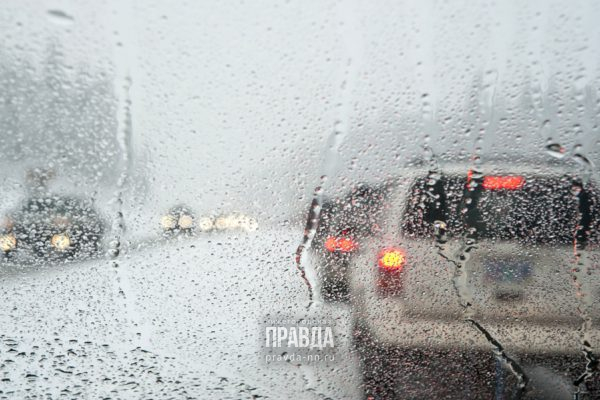 Власти Нижегородской области принимают необходимые меры для обеспечения безопасного дорожного движения в связи с непогодой