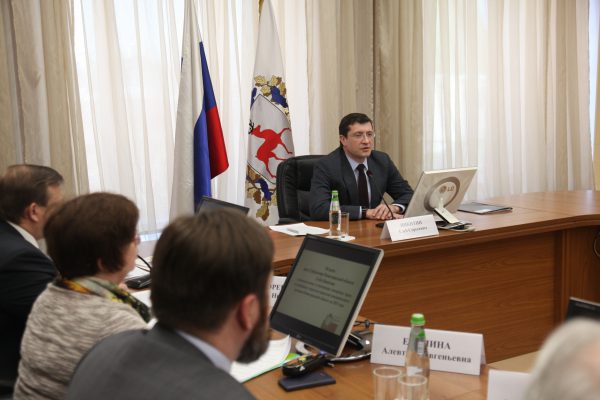 Глеб Никитин: «При разработке Стратегии-2035 необходимо учитывать мнение общественности»