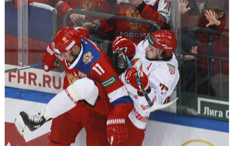 Россия одержала третью победу подряд на Чемпионате мира по хоккею