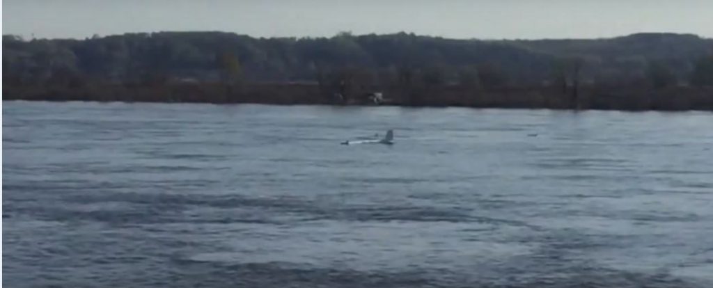 Самолет упал в реку в Дзержинске