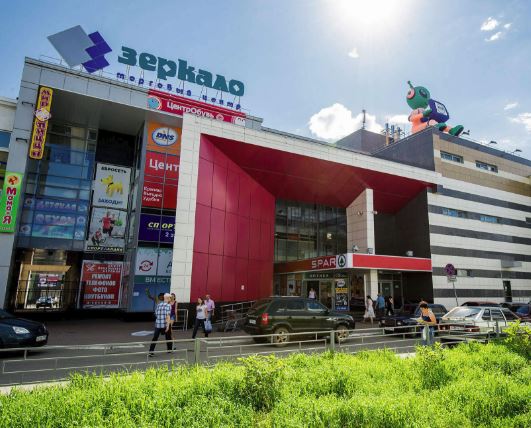 В городе Бор закрыли торговый центр «Зеркало»