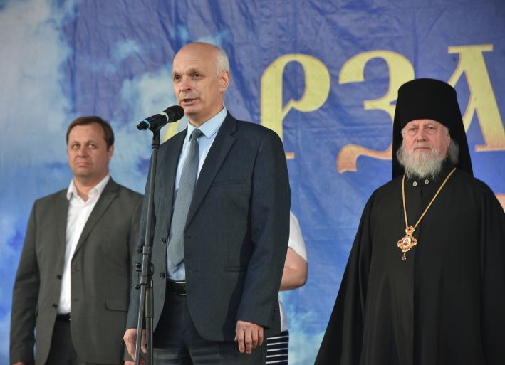 В Арзамасе подвели итоги конкурса православной и патриотической песни «Арзамасские купола»