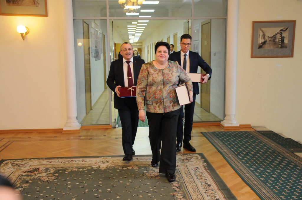 Проект бюджета региона на 2019 год внесен на рассмотрение Заксобрания региона