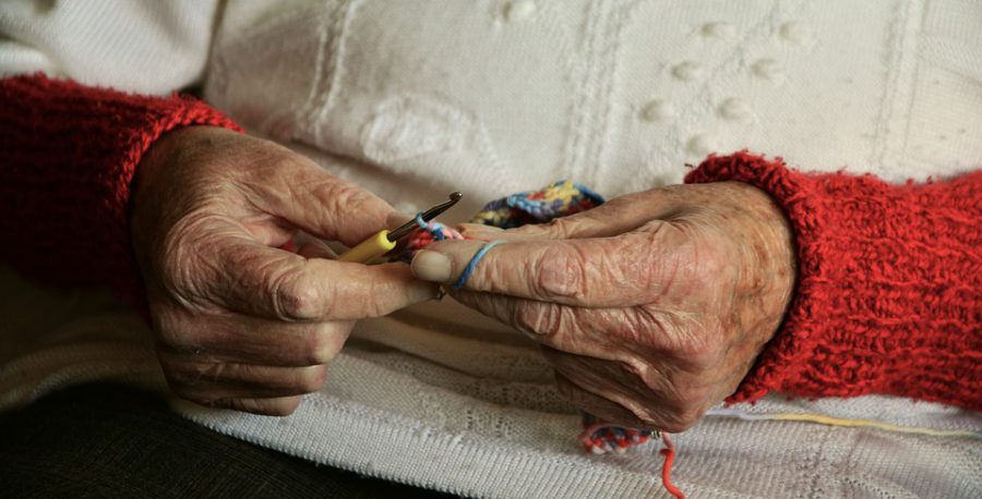 Подростков, которые спасли от грабителя 90-летнюю бабушку наградили в Нижегородской области