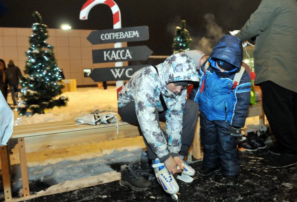 Главный каток города начал работу на стадионе «Нижний Новгород» (фото)