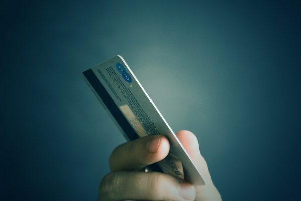 Правда или ложь: В маршрутках при оплате проезда воруют деньги с карт