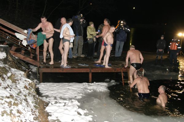 Нижегородские эпидемиологи рассказали, где и как правильно купаться в Крещение