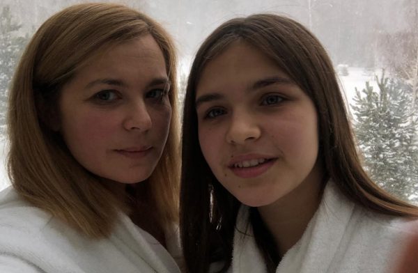 Ирина Пегова трогательно поздравила дочь с днём рождения