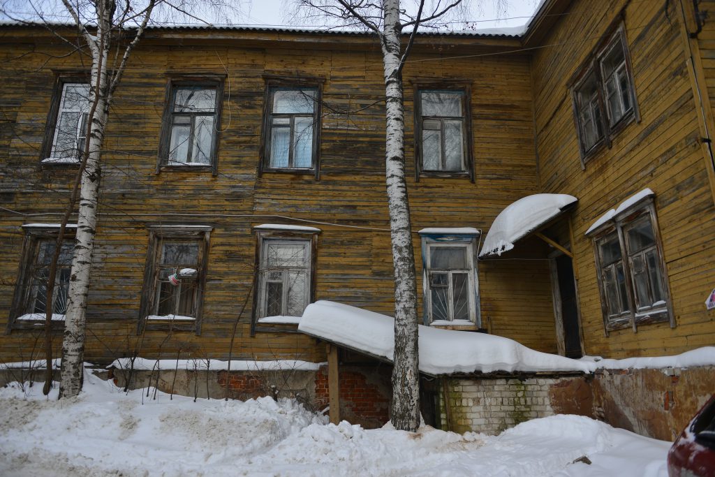 Нижегородцы замерзают в центре города в аварийном доме