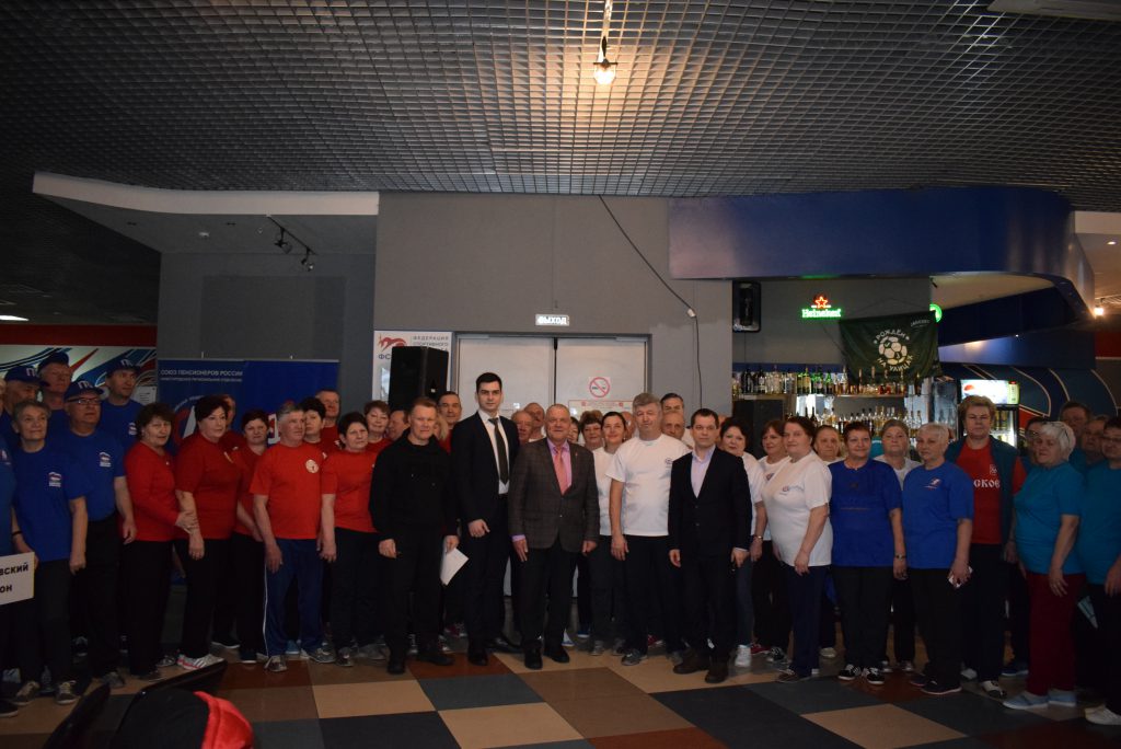 При поддержке «Единой России» в Нижегородской области стартовал чемпионат по боулингу среди пенсионеров