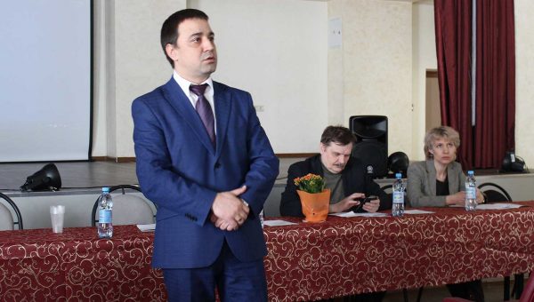 Правда или ложь: уволенный за пьяное вождение замминистра образования Владимир Шахназаров возвращается в правительство