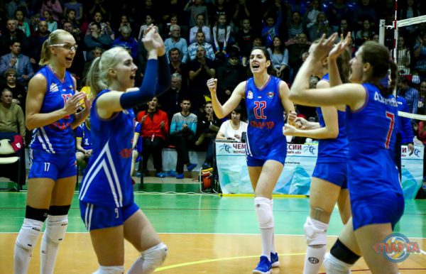 Нижегородские волейболистки прошли в полуфинал Чемпионата России