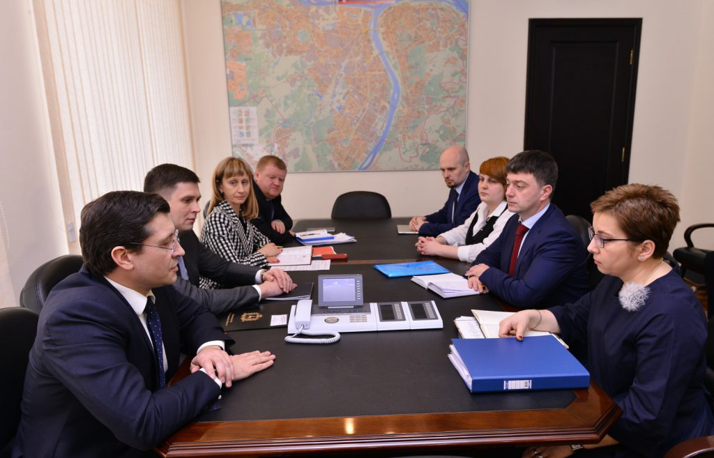 Глеб Никитин провел рабочую встречу с директором Московского центра паллиативной помощи Анной Федермессер