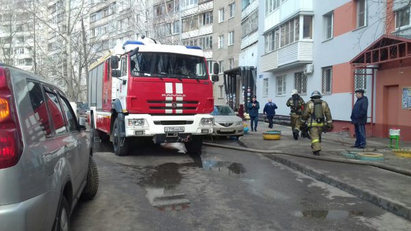 «Это был ад». Очевидцы рассказали подробности страшного пожара на улице Строкина