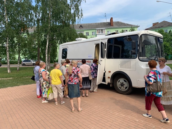 Акция против рака груди «Бюст-мост 2019» прошла в Дзержинске (ФОТО)