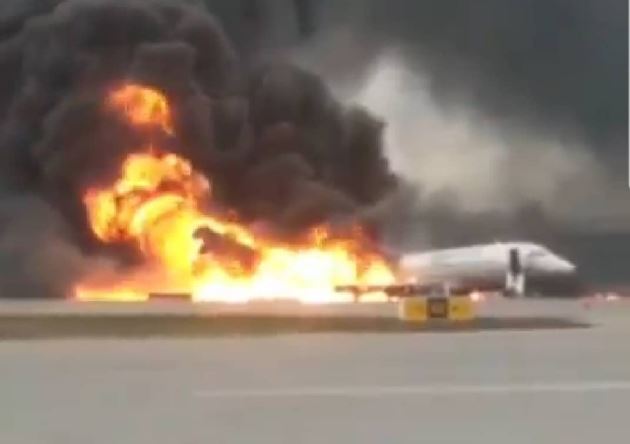 41 человек погиб в авиакатастрофе в аэропорту Шереметьево