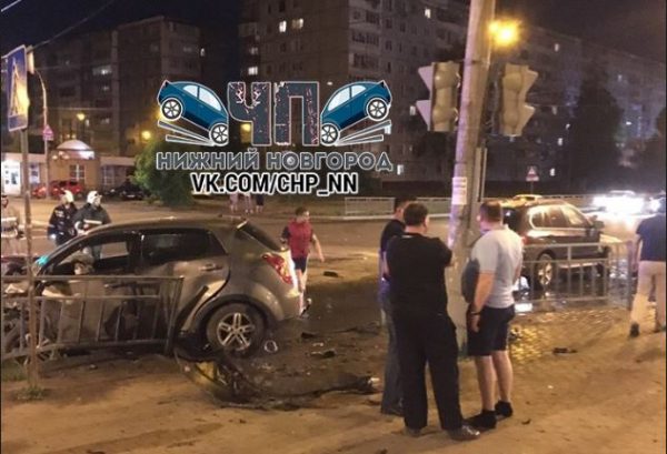 >Два человека пострадали в страшном ДТП в Автозаводском районе (ФОТО)