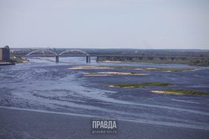 Женщина пострадала в ДТП на подъезде к Борскому мосту: образовалась огромная пробка