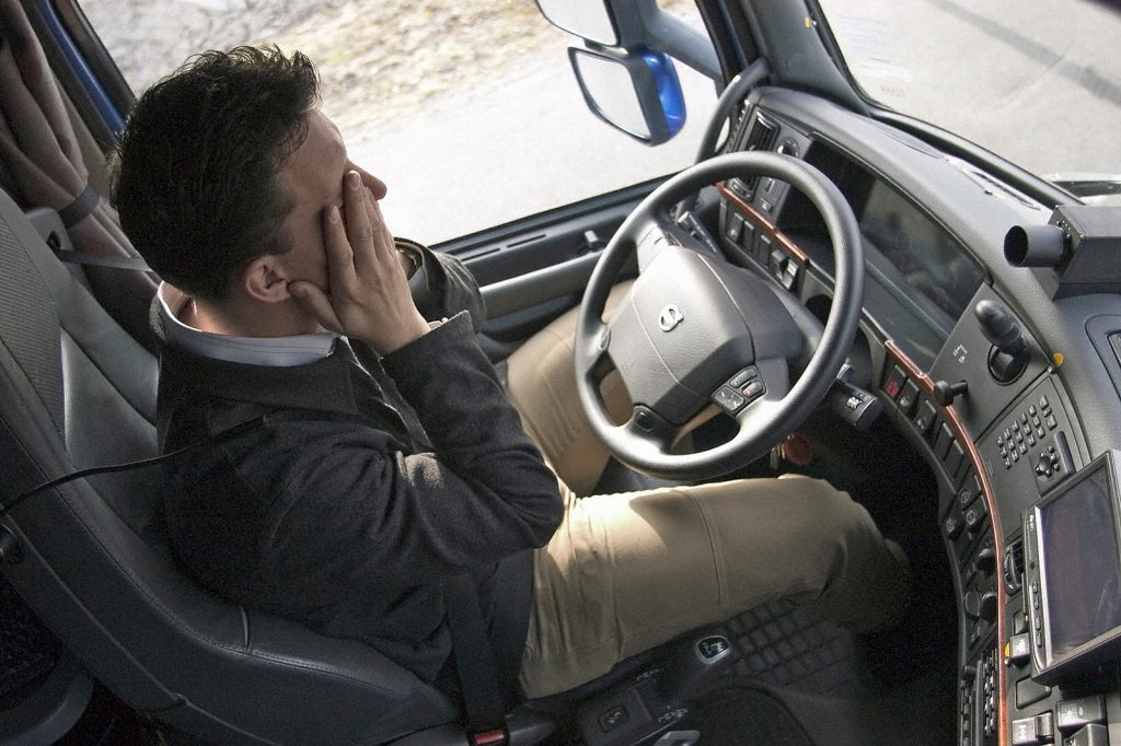 Семерых нижегородцев лишили водительских прав из-за проблем с психикой