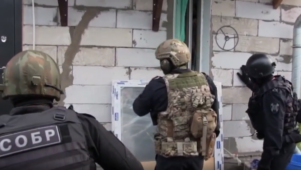 Членов религиозной экстремистcкой организации задержали в Нижнем Новгороде (ВИДЕО)