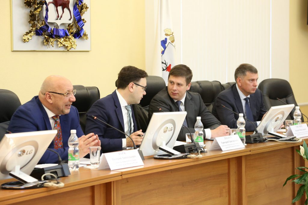 Андрей Гнеушев: «В Нижегородской области делается многое для защиты конституционных прав человека труда»