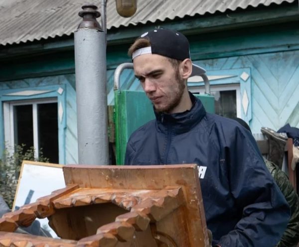 19-летний нижегородец рассказал, как работал волонтером в затопленной Иркутской области