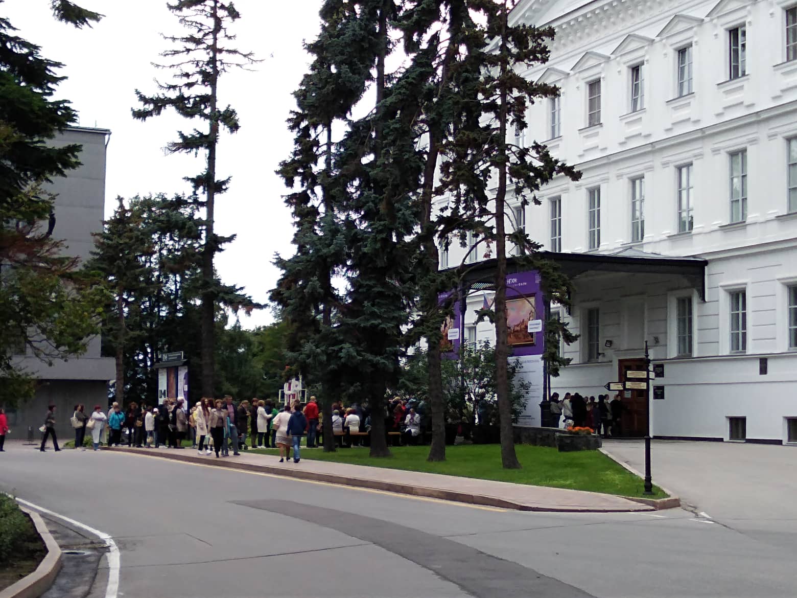 Первый день выставки «Сокровища музеев России» вызвал небывалый ажиотаж