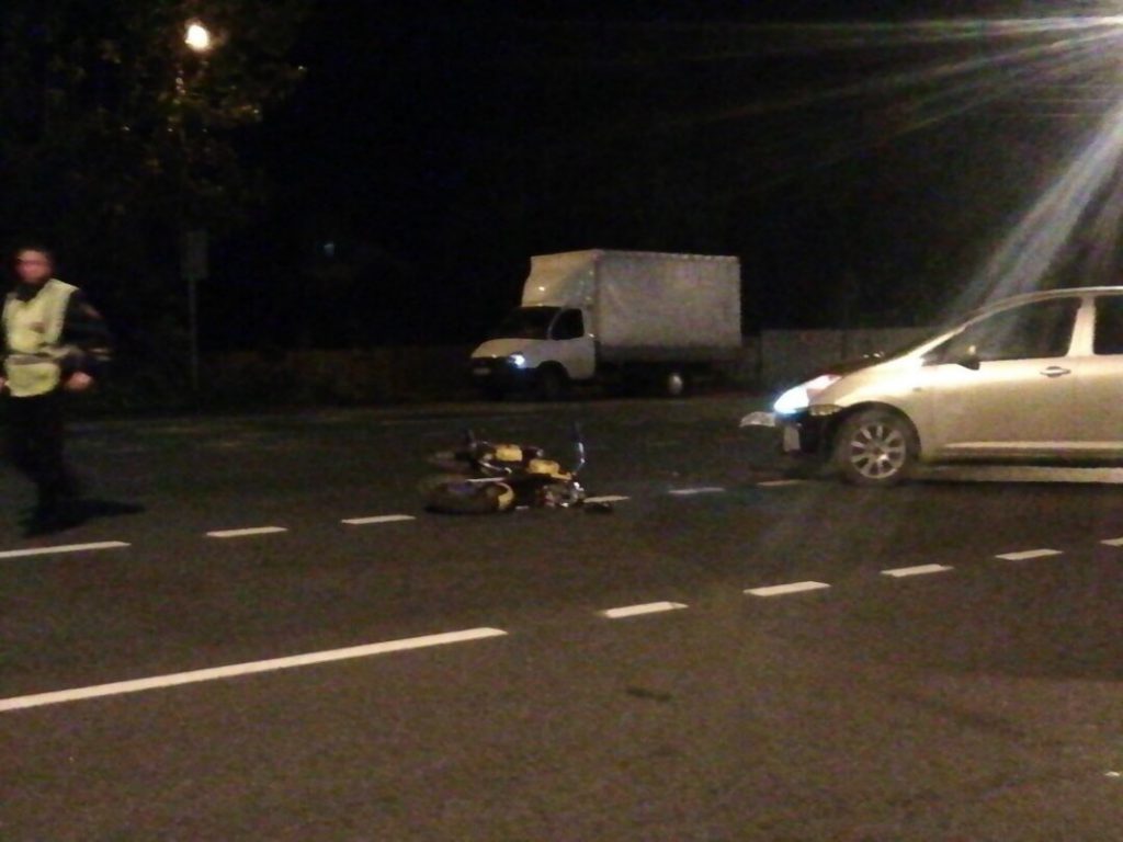 Иномарка сбила мотоциклиста на трассе М‑7 под Дзержинском