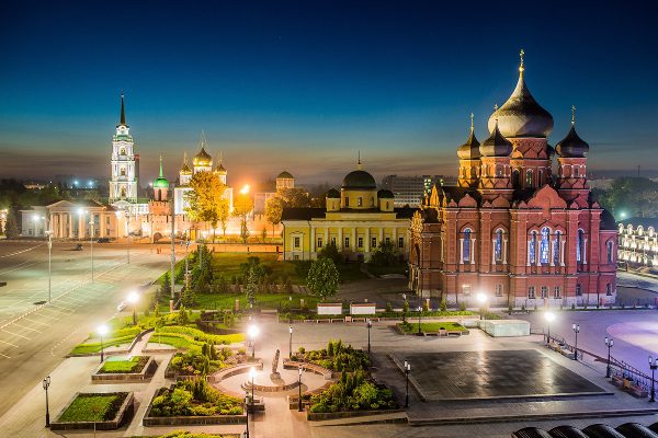 Для нижегородских школьников-активистов организовали экскурсию по самым красивым городам страны