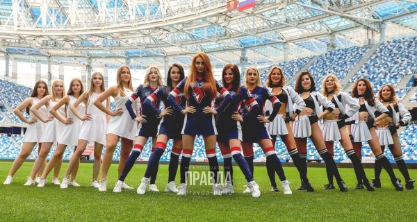 Эй, девчонки – короткие юбчонки: выбираем самых ярких чирлидерш нижегородских спортивных команд