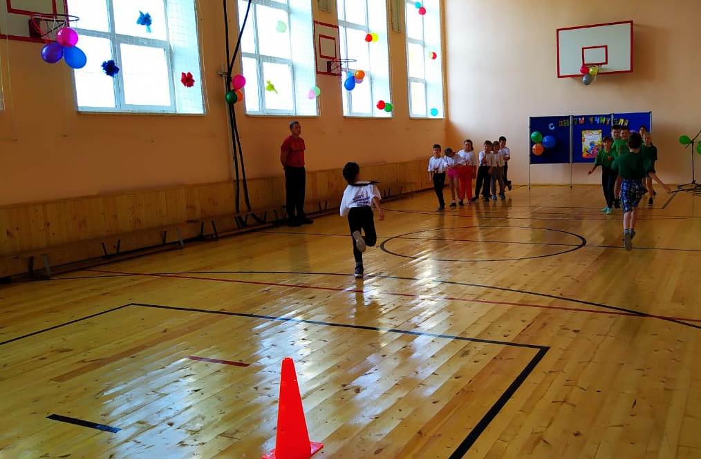 Девять спортзалов в сельских школах отремонтированы в рамках проекта «Детский спорт» партии «Единая Россия»
