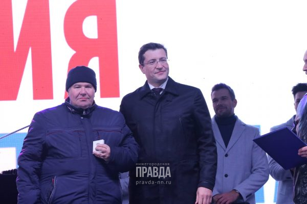 Глеб Никитин вручил двум нижегородцам премию Минина и Пожарского в День народного единства