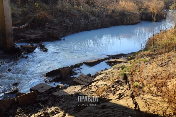 Река Рахма в Кстовском районе снова побелела