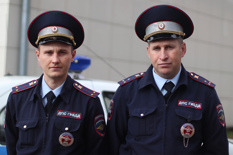 Нижегородские полицейские спасли четырех человек из пожара