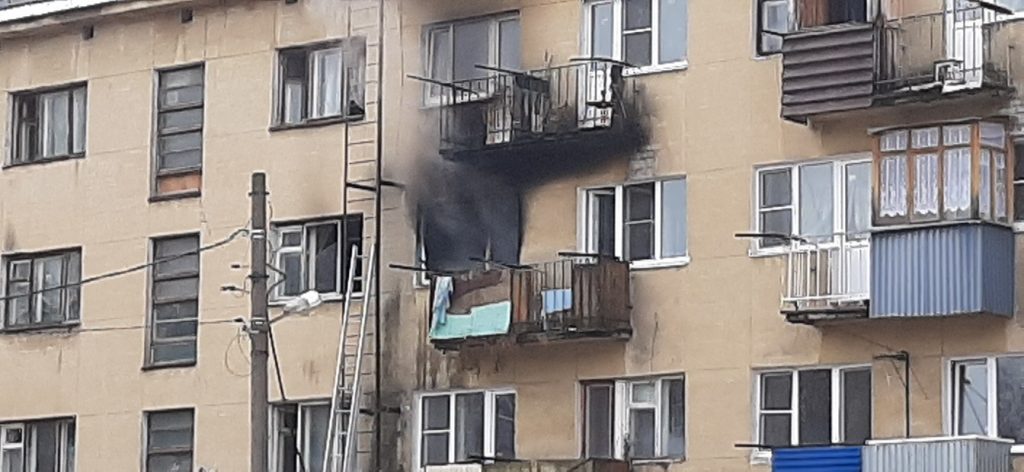 Мужчина погиб в пожаре в собственной квартире