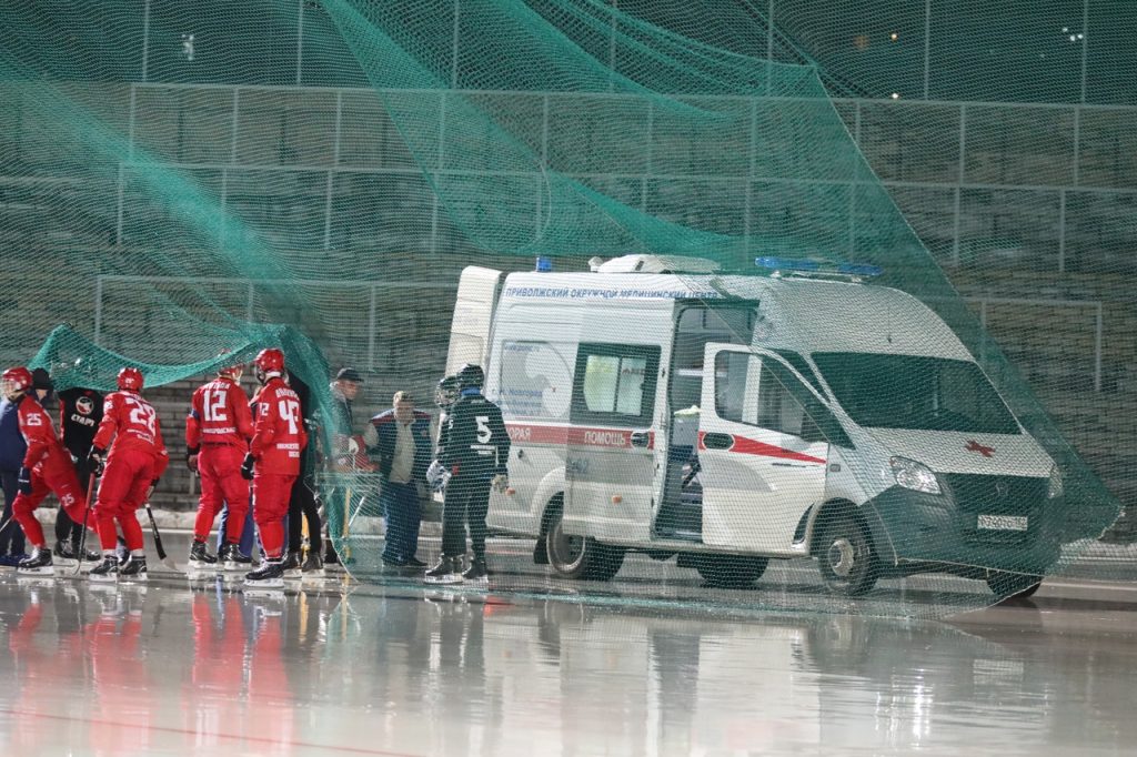 Полузащитник «Старта» Григорий Липин получил тяжелую травму во время хоккейного матча