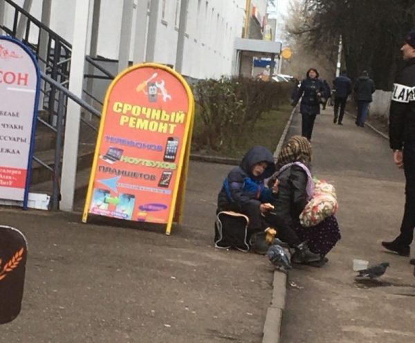 Выясняем, почему в Нижнем Новгороде не борются с уличными попрошайками