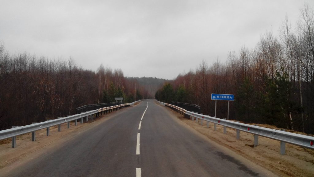 Дорогу к отдаленным селам Лысковского района отремонтировали по новой технологии