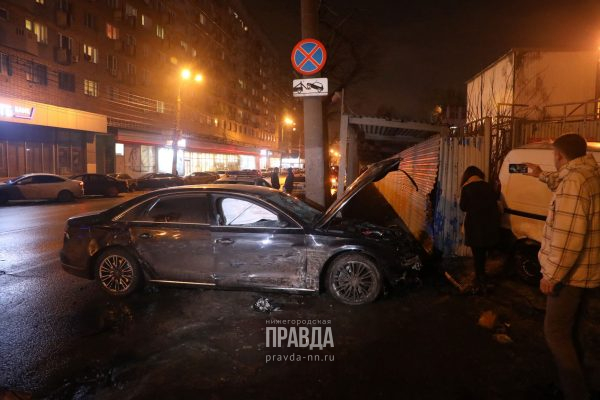 Опубликовано видео момента страшного ДТП на улице Горького