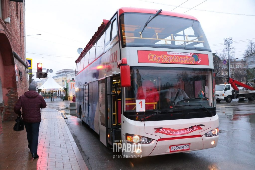 Двухэтажный экскурсионный автобус будет курсировать в Нижнем Новгороде в новогодние праздники