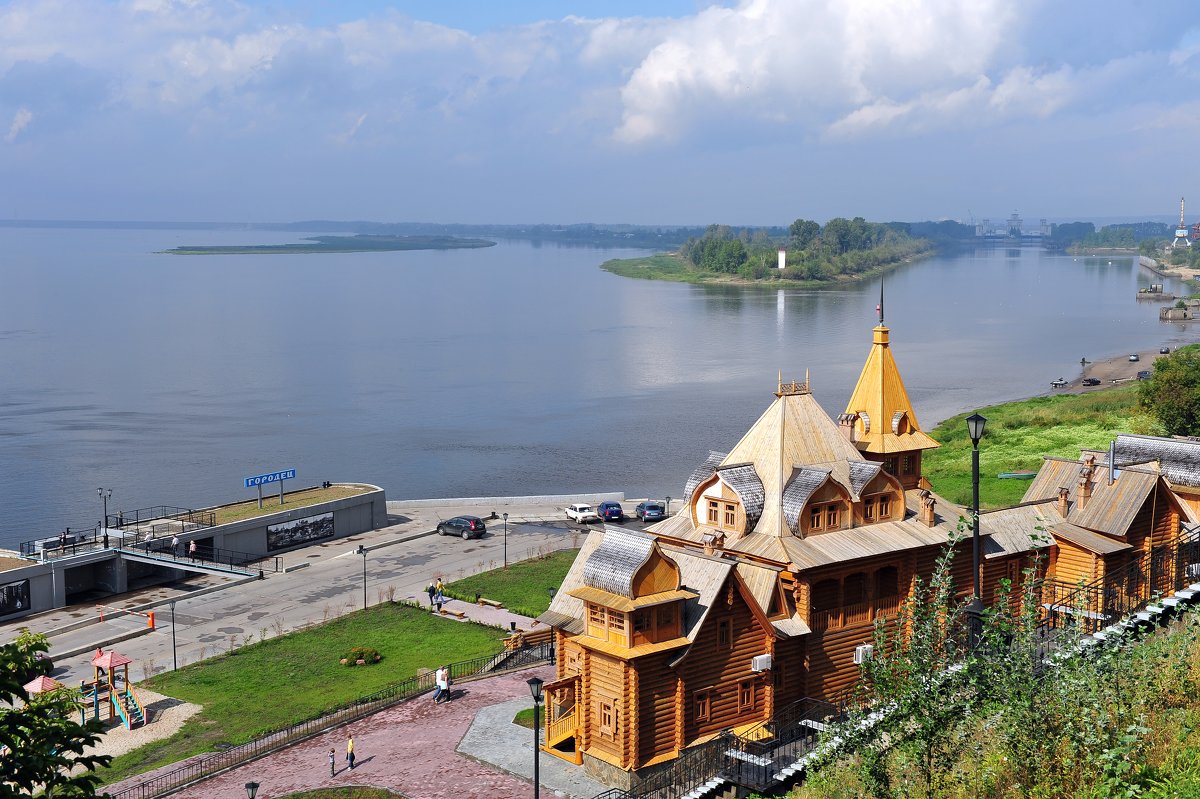 Городецкий нижегородская. Город Городец на Волге. Городец Нижегородская область Волга. Пристань Галанино в Городце. Река Волга Городец.