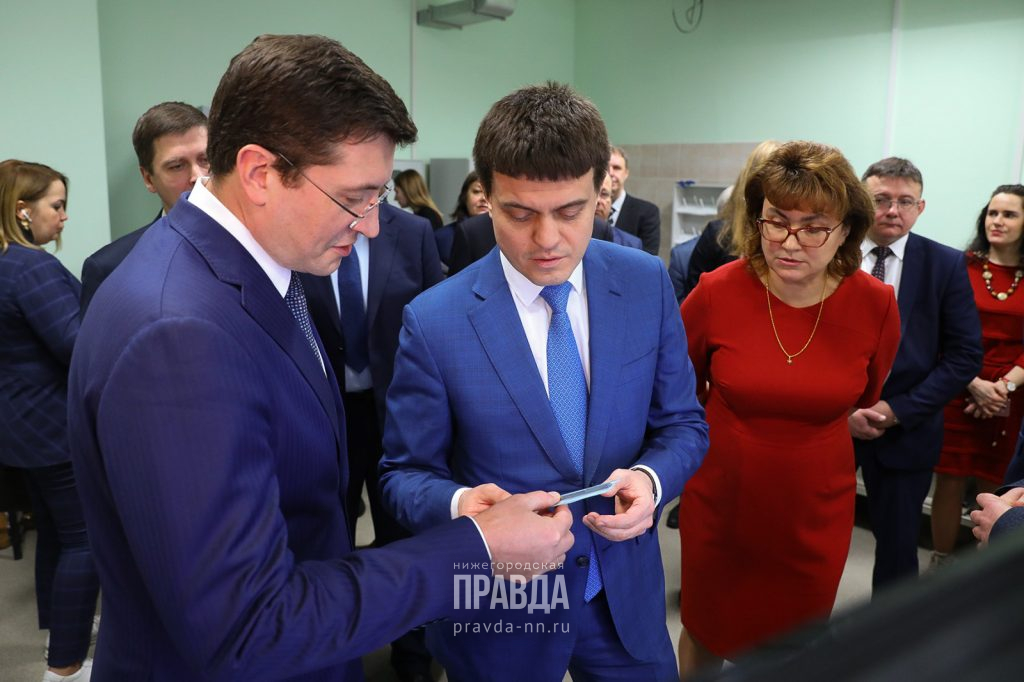 Михаилу Котюкову и Глебу Никитину представили «Киберсердце» и нижегородский экзоскелет