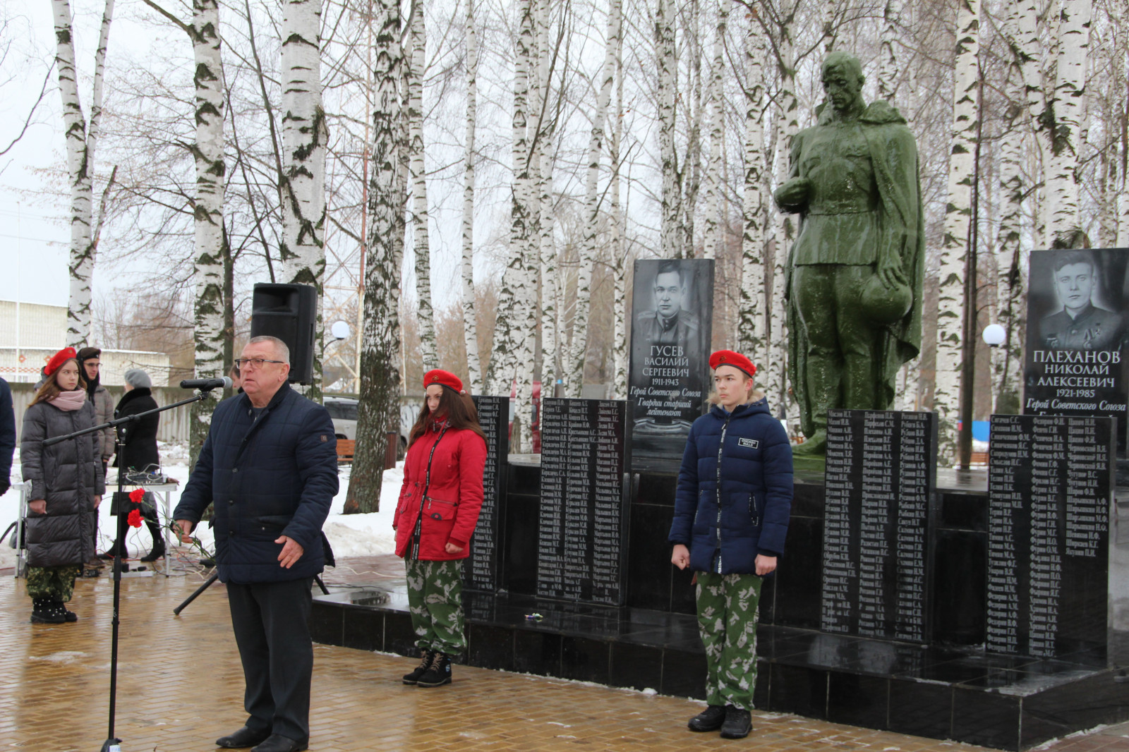 Памятник Сергач Гусево