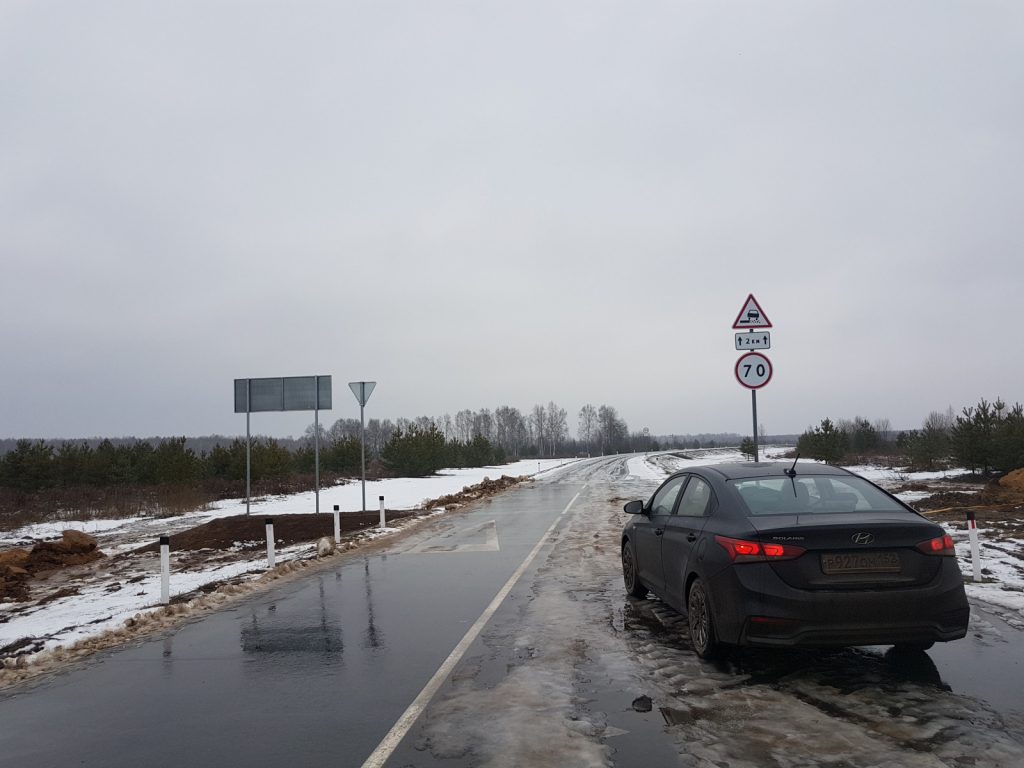 Вместо проезда по полю жители деревни Городное получили новую асфальтовую дорогу