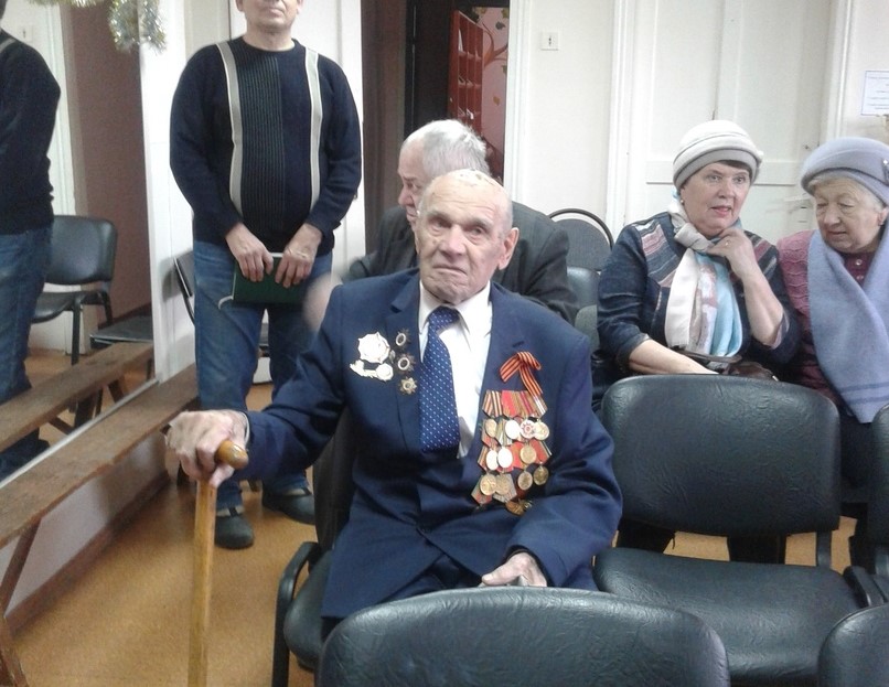 Героя ВОВ из Большого Козино Виктора Салтыкова наградили медалью «75 лет освобождения Беларуси»